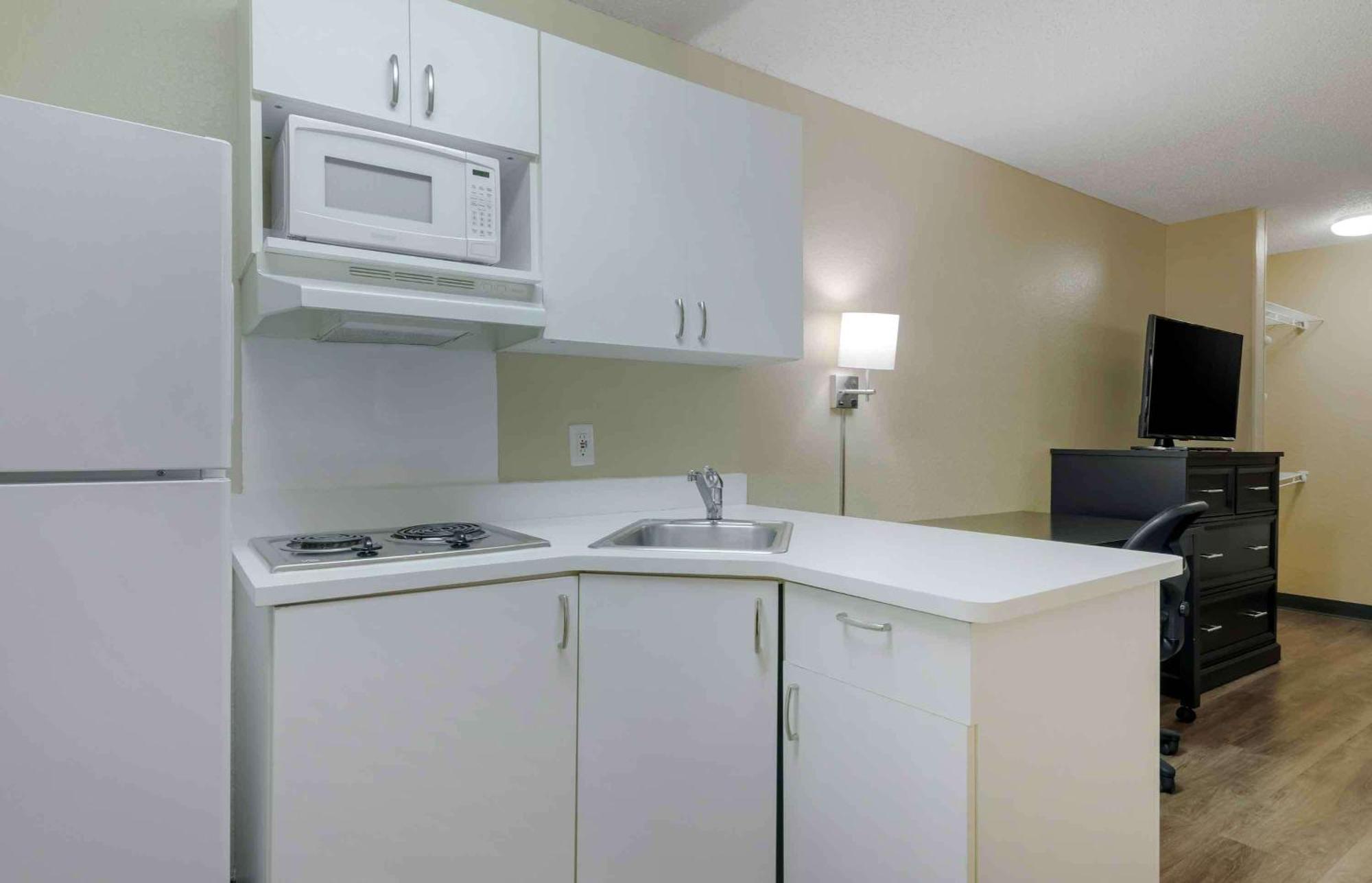 Extended Stay America Suites - Hampton - Coliseum Exterior foto